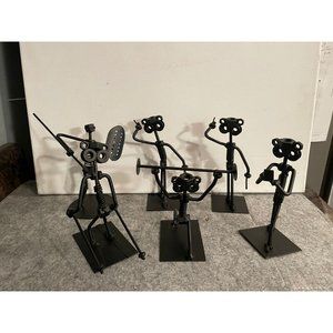 Nuts and Bolts Figurines  #987